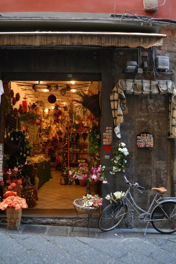 Aragonese Luxury Rooms Naples Exterior photo