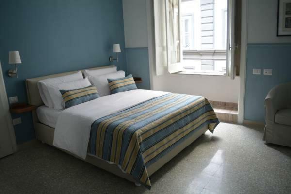 Aragonese Luxury Rooms Naples Exterior photo