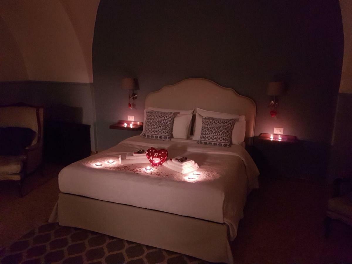 Aragonese Luxury Rooms Naples Exterior photo