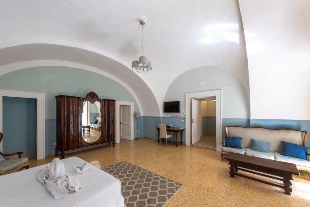 Aragonese Luxury Rooms Naples Exterior photo