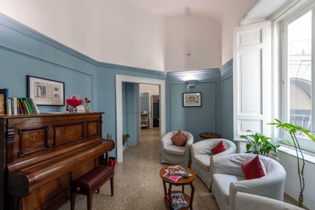 Aragonese Luxury Rooms Naples Exterior photo