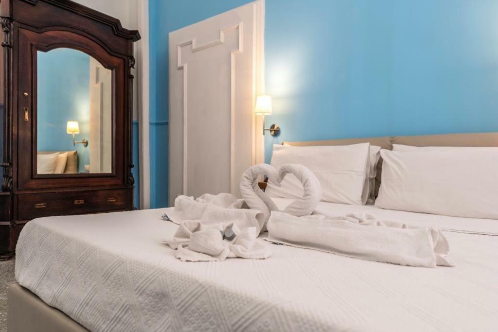 Aragonese Luxury Rooms Naples Exterior photo