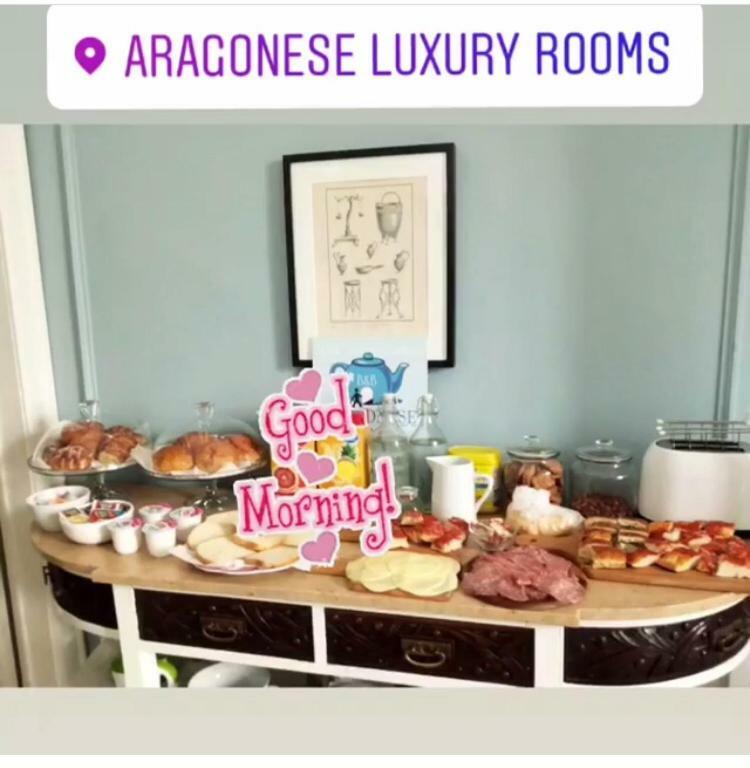 Aragonese Luxury Rooms Naples Exterior photo